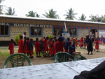 Foto: 05 - Kindergarten Kinder beim Händewaschen - Link öffnet Foto in Originalgrösse