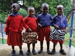 Foto: 50 - Kids mit Francis Bags - Link öffnet Foto in Originalgrösse