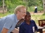 Foto: 33c - Jürgen bei Diplomübergabe - Link öffnet Foto in Originalgrösse